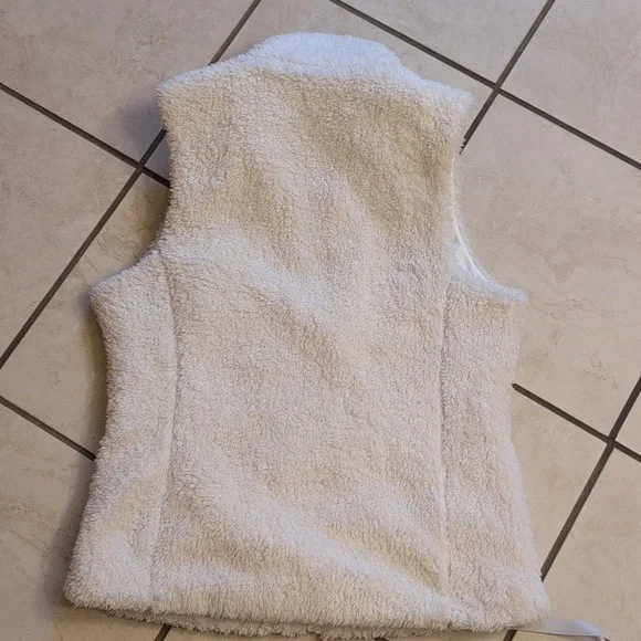 Patagonia Los Gatos Fleece Vest White Sherpa Full Zip Size M - Picture 3 of 14